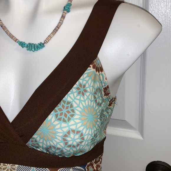 Tempted Sleeveless Tie-Back Top. Sz. S - Picture 5 of 9